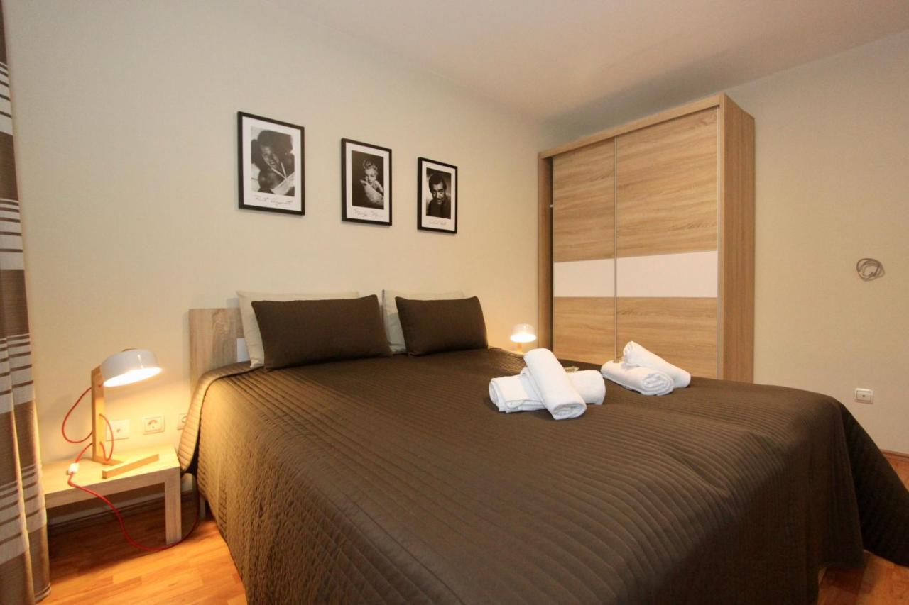 Cozy Apartments In Belgrade, Cukarica, Zeleznik, Free Parking And Wifi Belgrado Exterior foto